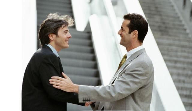 面试官:888乘999等于多少,4秒内回答?本科生3