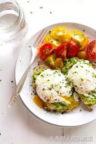 不吃早餐会发胖,早上吃什么减肥呢?