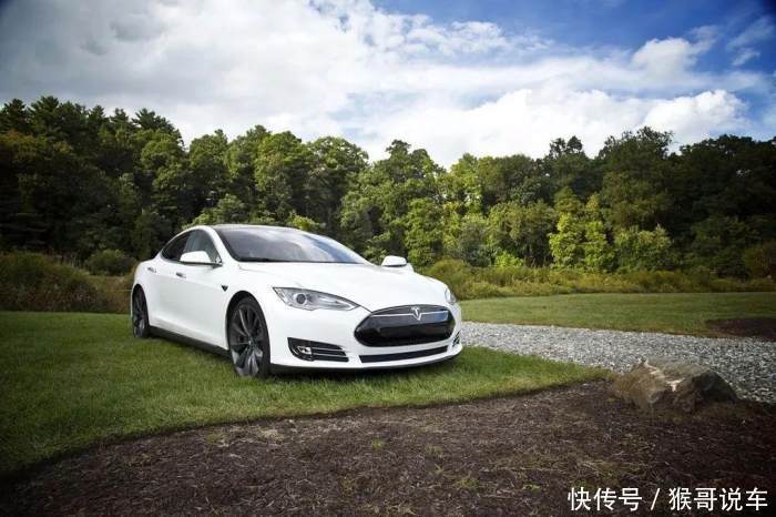 电动汽车跑滴滴划算吗? 网友: 一天赚400!