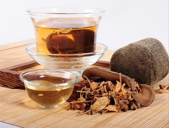 女子嗓子疼被截去6根手指,只因感染上了这一细