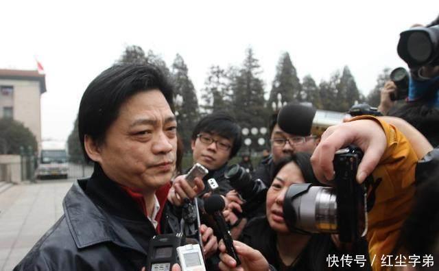 崔永元事件为何一直上不了热搜?底下的评论说