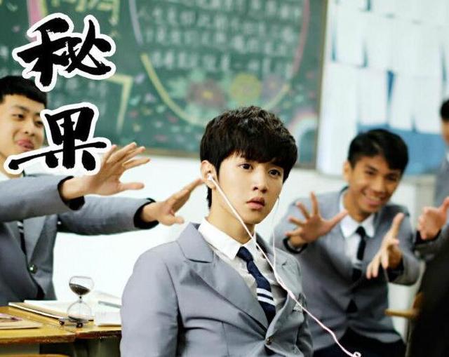 胡一天演花无缺,谁演小鱼儿?刘德华和梁朝伟谁