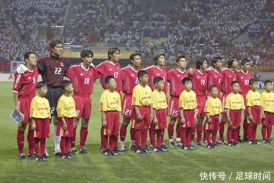 2002年为什么中国队能进世界杯? 为什么现在