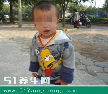 2岁宝宝瘦小厌食发育缓慢,知道原因后奶奶后悔