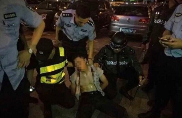 深圳某超市砍人案:警方否认 深圳某超市砍人案:警方否认