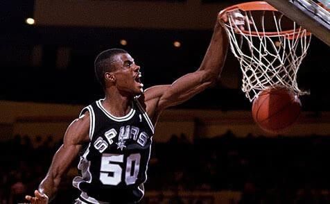 盘点NBA历史扣篮榜:个个都和篮筐有仇?榜首竟