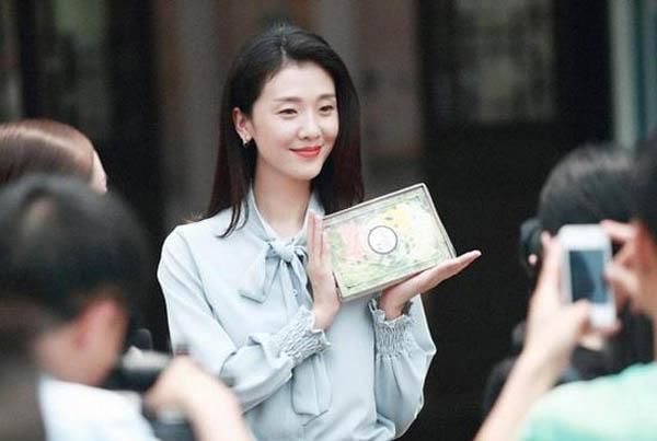 如果爱陆阳深情告白万嘉玲,嘉妮出国生子,与子