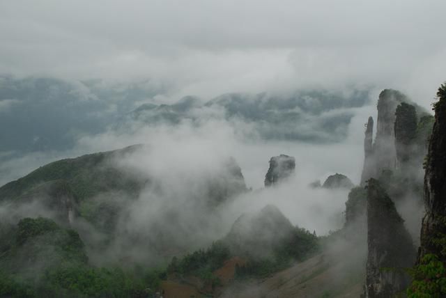 湖北恩施大峡谷风景怎么样,几月份去最好?
