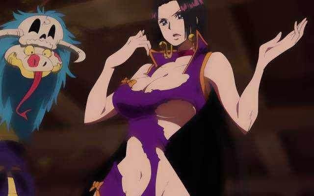 海贼王女帝的真人版 这两条腿能玩一年! 海贼王女帝的真人版 这两条腿能玩一年!