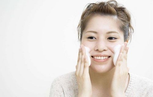 每天喝什么粥能美白祛斑,祛斑美白养生粥食疗