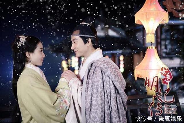 黄轩发博引起粉丝惊恐 自我堕落疑似得忧郁症