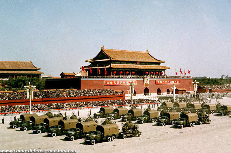 1959年国庆阅兵。