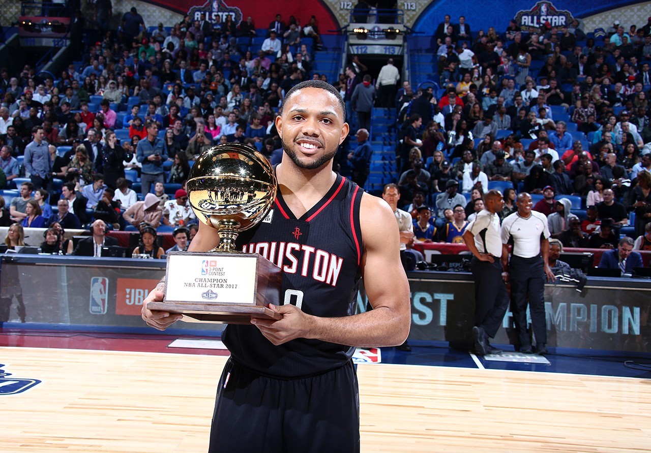 戈登成火箭首位三分冠军 三轮全最高分无愧称王