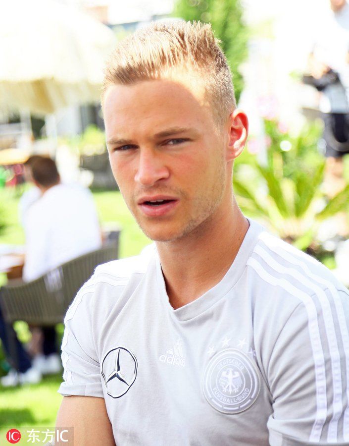 德国国家队媒体日 穆勒笑容灿烂诺伊尔颜值迷