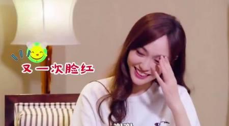 恋情要黄?罗晋发与郑爽结婚照,唐嫣采访被提到