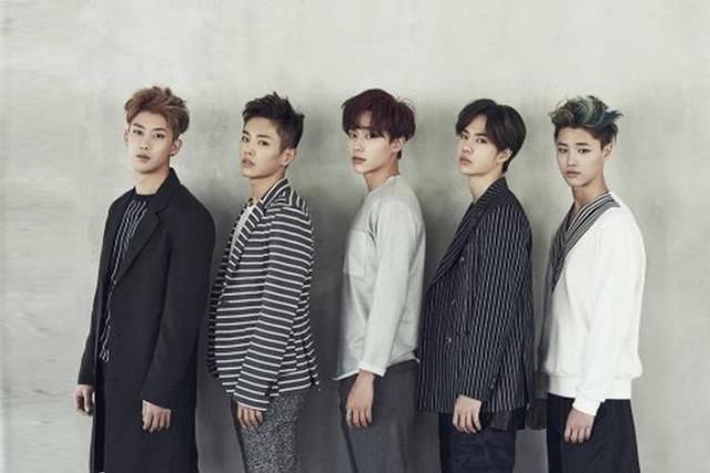 偶像练习生演绎eoeo.对于原唱uniq,你们认识有多少?