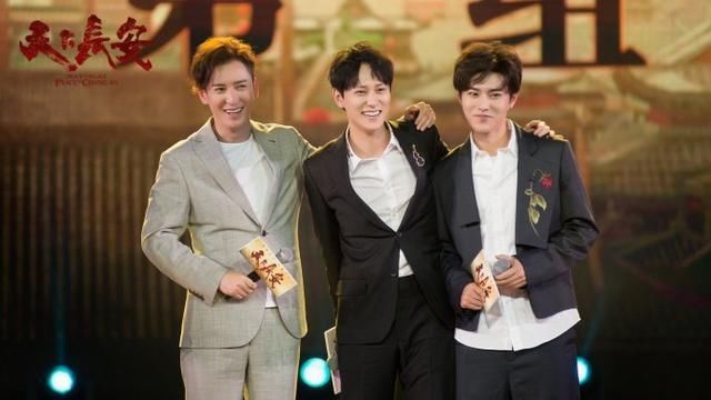 秦俊杰《天下长安》播出时间调整,鞠婧祎《新