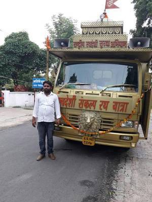 印度组织沿街广播抵制中国货 自认比中国强