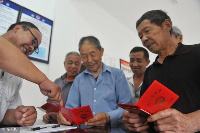 2018劳动法最新消息:退休人员将会涨工资!建议