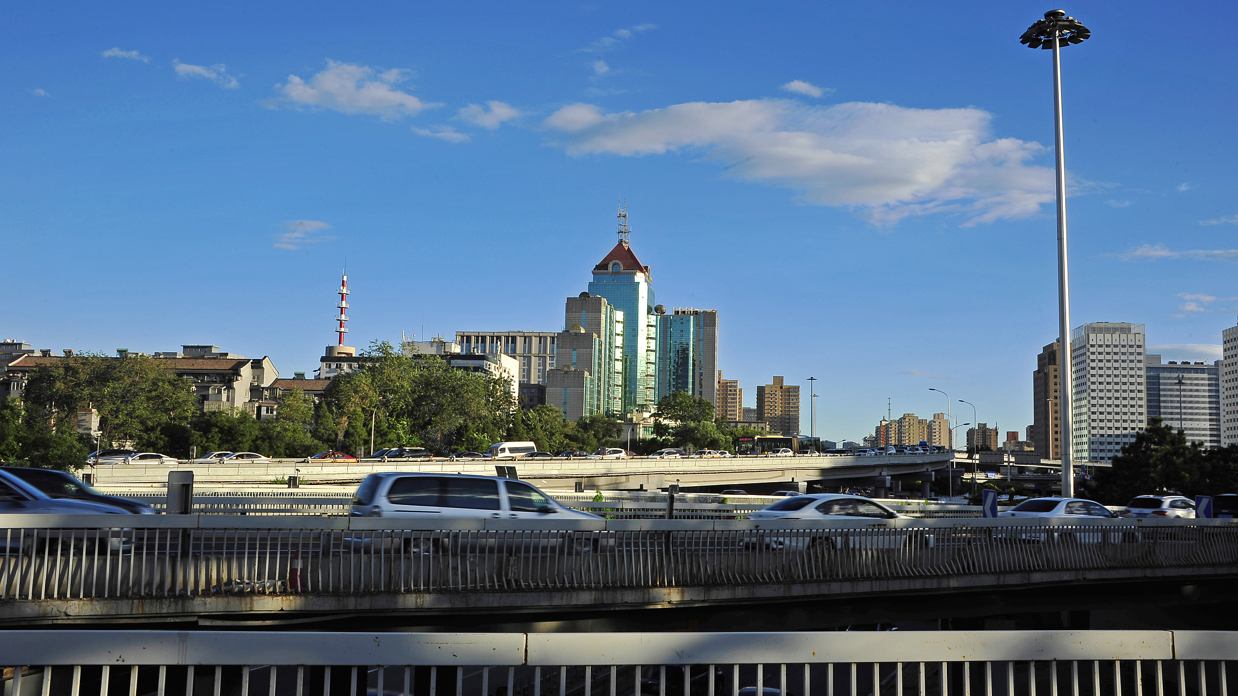 国庆假期限号措施、车管窗口办公时间来了,具体看这里→ 国庆假期限号措施、车管窗口办公时间来了,具体看这里→