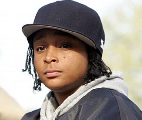 为给朋友复仇,14岁少女加入黑帮,纵横江湖3年