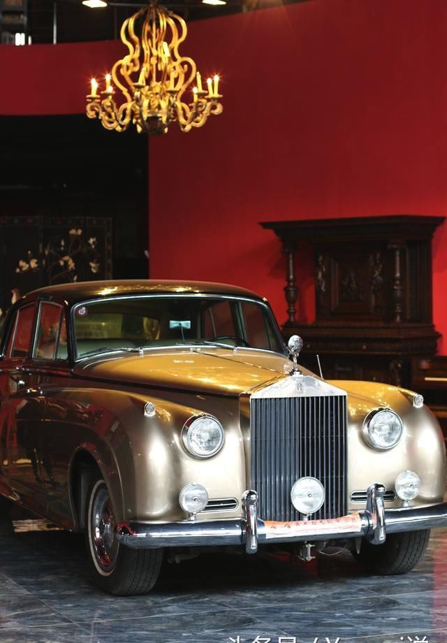 1960年代劳斯莱斯银云-老爷车近距离接触
