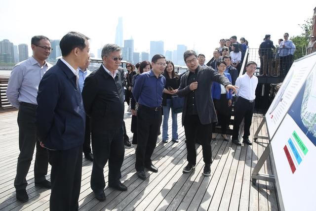 上海市信访办中心组与市规土局中心组开展联组