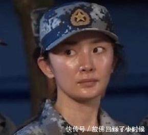 明星起床素颜长啥样热巴嫩出水,杨幂油光满面