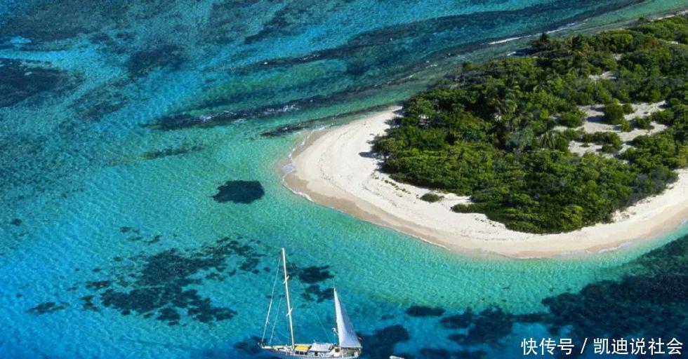 太平洋上最诡异的岛屿,不管白天黑夜,哭哭啼啼