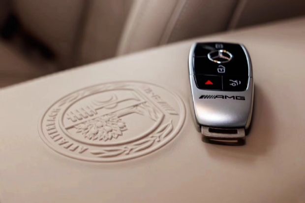 18款奔驰s63amg现车报价天津优惠售全国 可分期