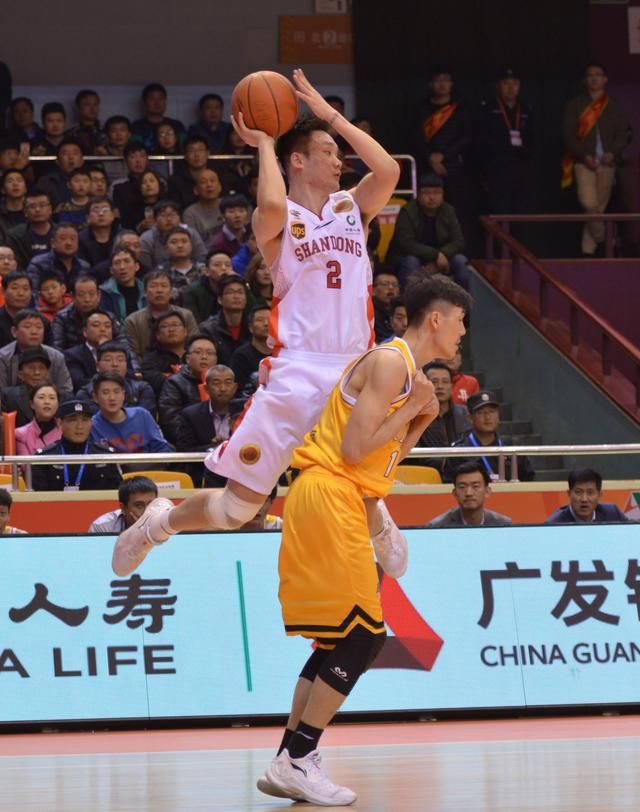 CBA山东广厦半决赛,山东队抓住这一要素总决