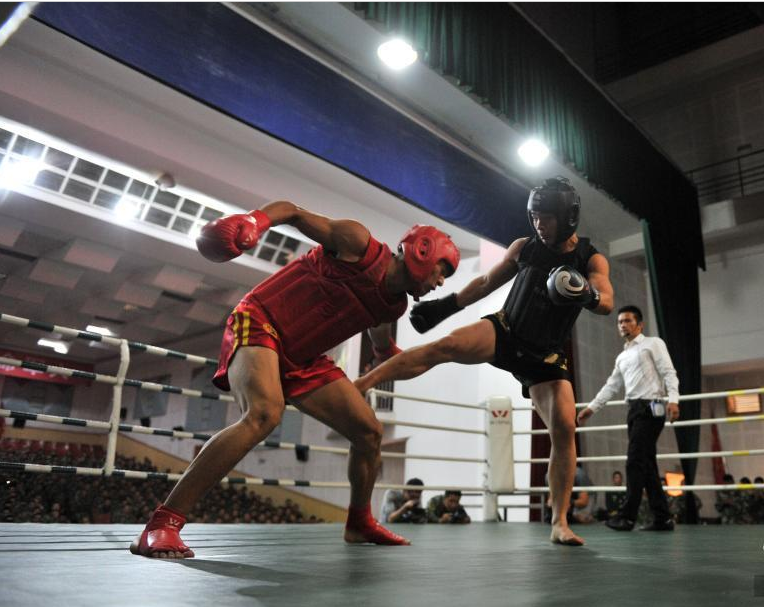 拳拳到肉!云南武警拳王争霸赛提升战斗力