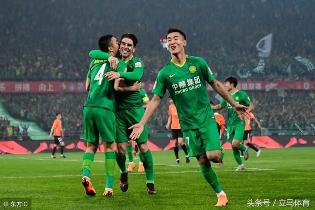 世界排名:上港、卡纳瓦罗领跑中超 鲁能李霄鹏