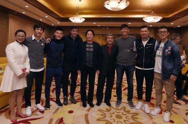 徐根宝弟子五代同堂!范志毅祁宏申思老申花