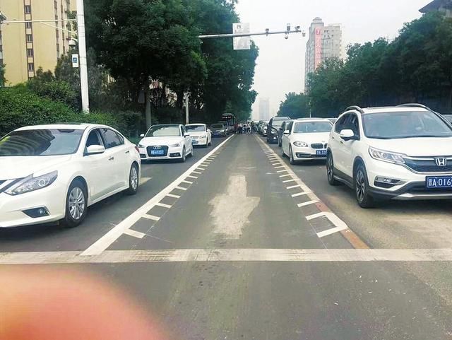 太原首条可变锯齿车道今日正式启用