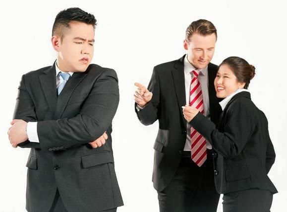 职场上,多干一件事,不如多说一个字,哪个字?