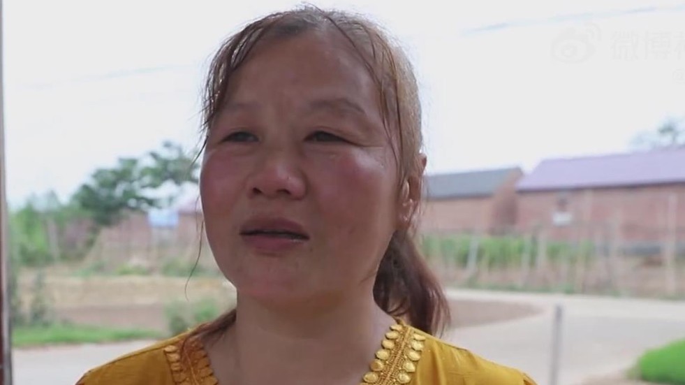 农村一家姐弟三人，2人考上清华！只有小学文化的母亲这样回应