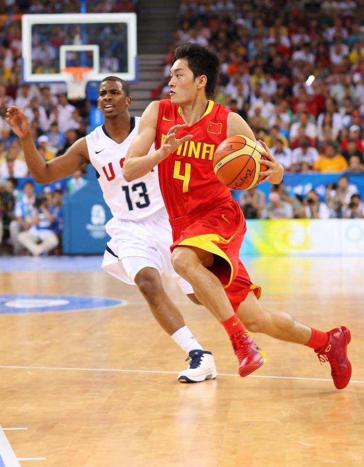 08年奥运会中国男篮12人都还记得吗?易建联成