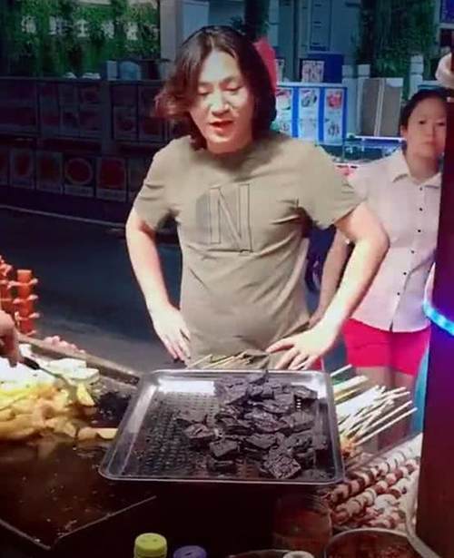 王者荣耀:张大仙围观青铜排位,狄仁杰天女散花