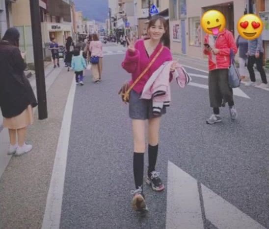 王宝强冯清疑同居?豪车接送深夜同回公寓(图9) 王宝强冯清疑同居?豪车接送深夜同回公寓(图9)