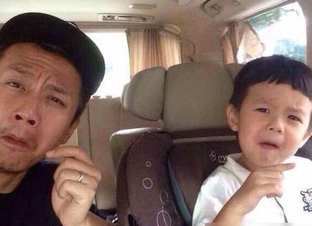 汪涵,吴京的儿子打85分,邓超的儿子95分,他的儿