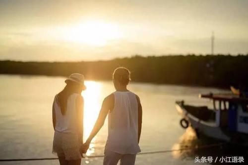 情感语录】火爆快手的伤感扎心短句,句句入人