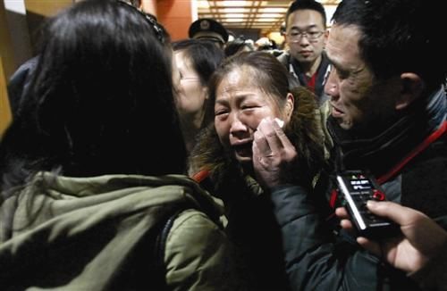 出生8天的宝宝就离开人世,医生告诉原因后,全