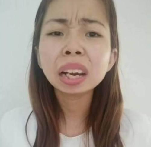 快手新晋网红,素颜直播吓坏网友,却因一首歌走