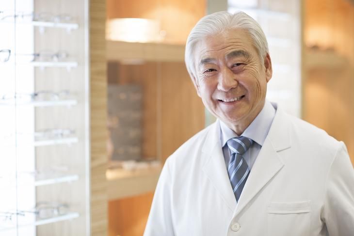 妙用啤酒瓶,居然能治颈椎病,身边人都在推荐,用