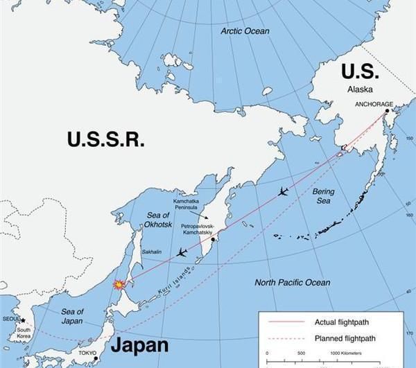 1983年韩国客机误入苏领空被击落,269人遇难