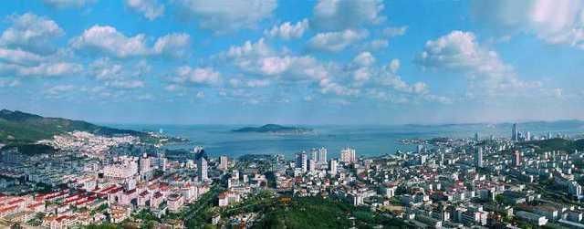 山东最牛的一座城市,地理位置不好,却造出三