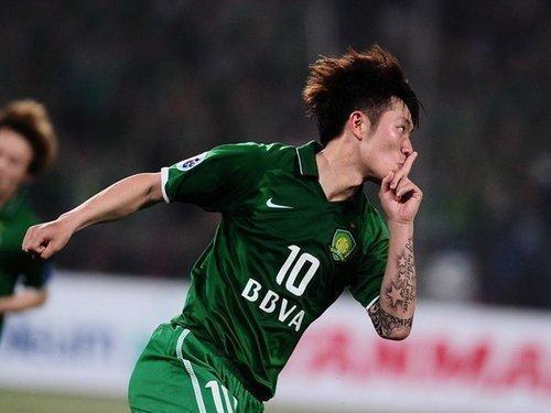 国足年薪最高五人:罪臣年薪比整支女足都高 场上萎靡不振 国足年薪最高五人:罪臣年薪比整支女足都高 场上萎靡不振