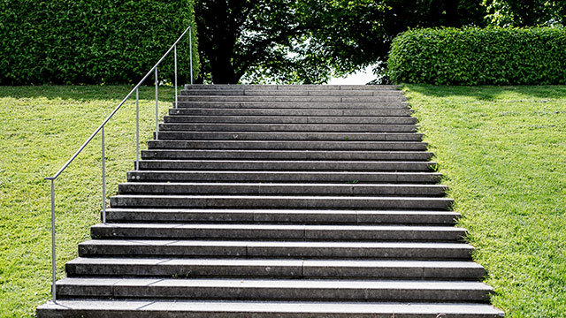 台阶vs斜坡 哪种运动更适合登高训练?