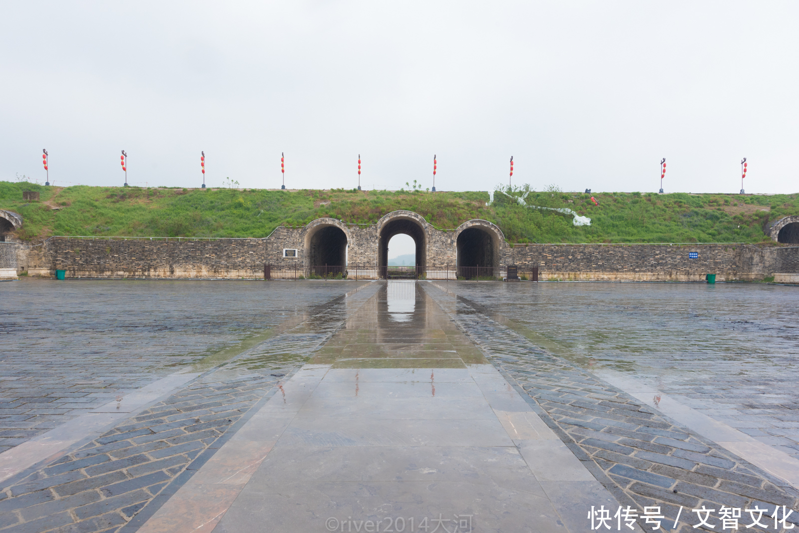 朱元璋除了建造南京故宫,还在安徽建了一座皇